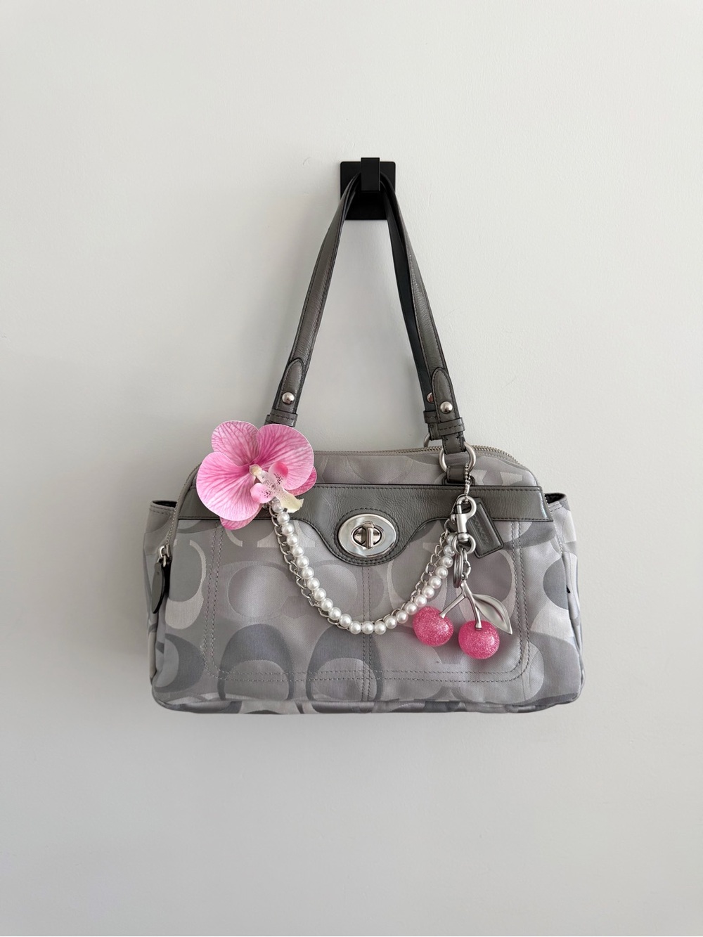 Vintage  Coach Penelope Turlock Shoulder Bag